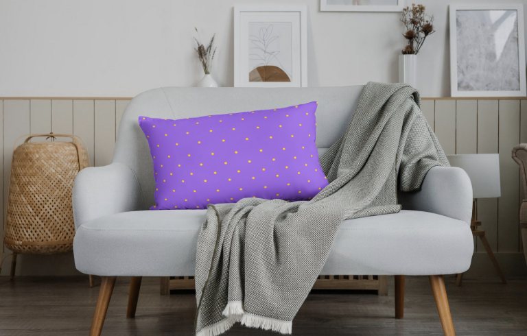 Stardust pattern on a lumbar pillow